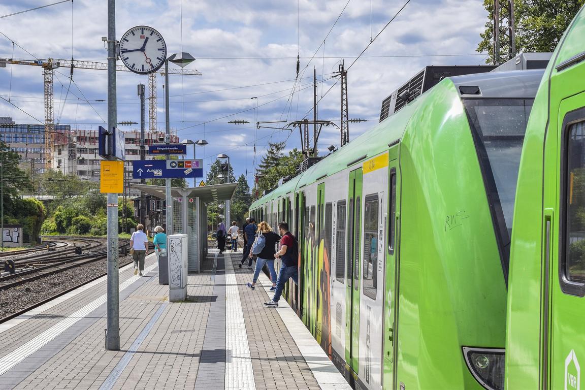 Am Bahnsteig
