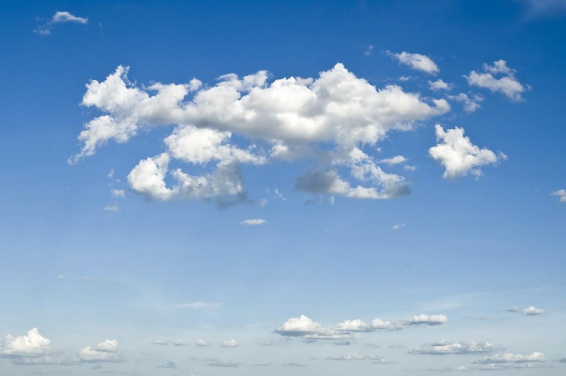 Blauer Himmel